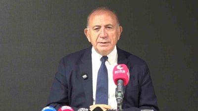 Cumhuriyet Halk Partisi İstanbul İl Başkanlığı’nda geçmişte partiden istifa etmiş