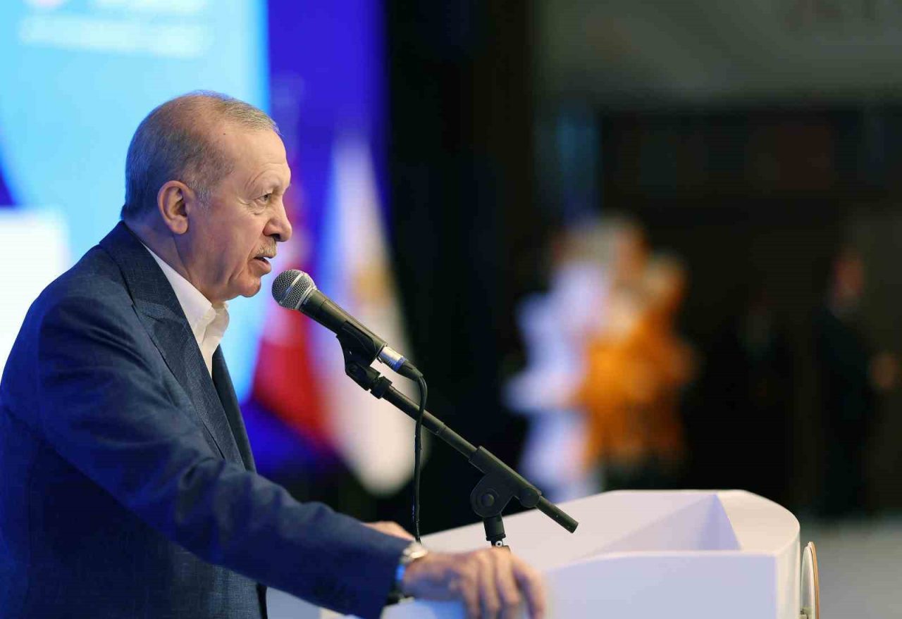 Cumhurbaşkanı Recep Tayyip Erdoğan, 33. İstişare ve Değerlendirme Toplantısı’nın kapanışında