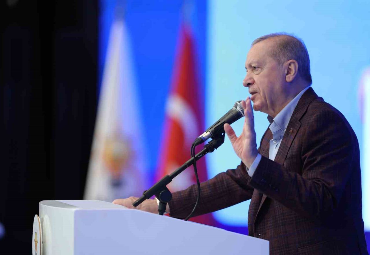 Cumhurbaşkanı Recep Tayyip Erdoğan, “Zaman zaman marjinal, cahil, geri kafalı