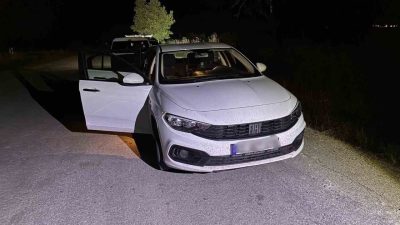 Edirne’nin Uzunköprü ilçesinde jandarma ekiplerince düzenlenen operasyonda organize göçmen kaçakçılığı