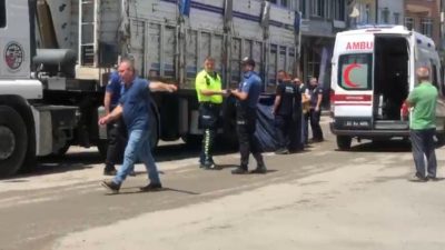 Edirne’nin Havsa ilçesinde meydana gelen kazada kamyonun çarptığı yaya hayatını