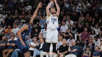 Fenerbahçe Beko, Türkiye Sigorta Basketbol Süper Ligi play-off yarı final