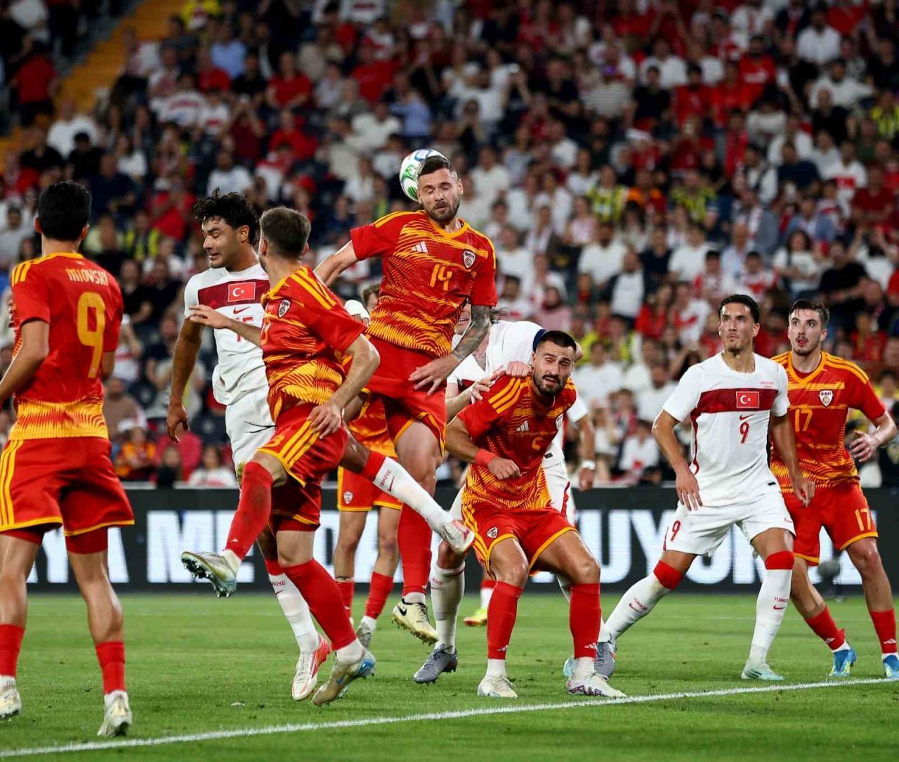 A Milli Futbol Takımı, hazırlık maçında Kuzey Makedonya’yı konuk ediyor.