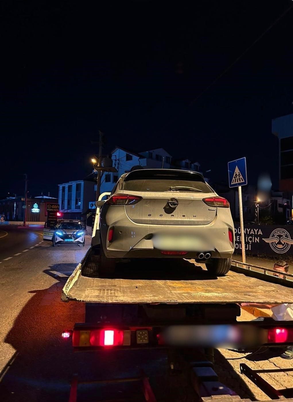 Kocaeli’de korsan taşımacılık yaptığı tespit edilen otomobil sürücüsüne 100 bin