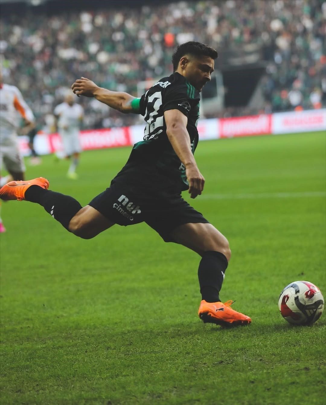 Süper Lig’e çıktığı ilk sezonda lige renk katan Kocaelispor’da kaptan