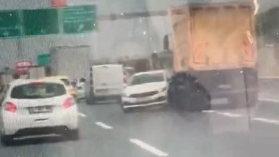 Kuzey Marmara Otoyolu’nda Başakşehir istikametinde meydana gelen olayda, seyir halindeki