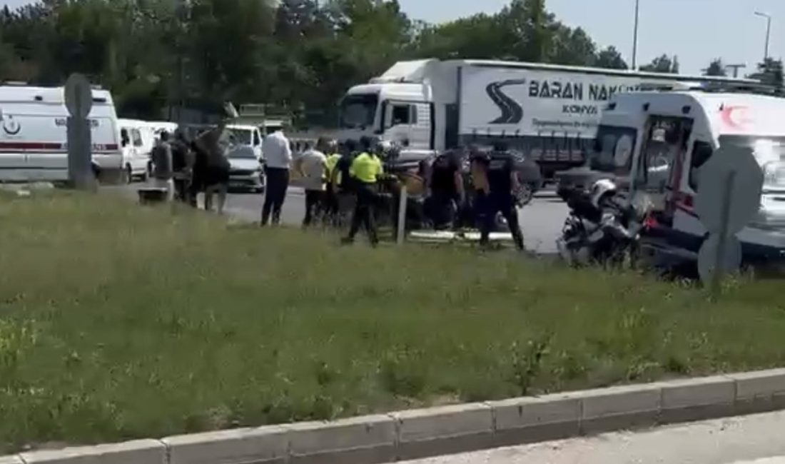 Kırklareli’nin Lüleburgaz ilçesinde iki otomobilin çarpıştığı kazada 6 kişi yaralandı.