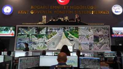 Ulaşım ve sanayi ağlarının yoğun olduğu Kocaeli’de polis ekipleri, kamu