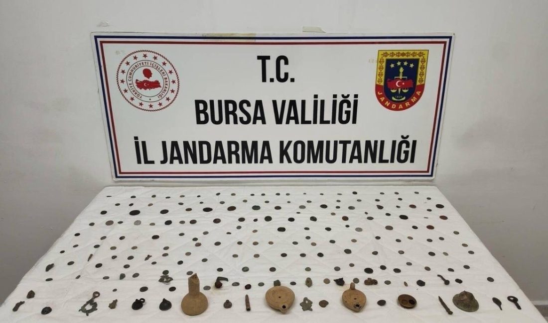 Bursa’nın Gemlik ilçesinde jandarma ekiplerince düzenlenen operasyonda, Roma ve Bizans