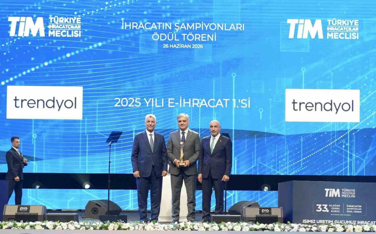 Türkiye İhracatçılar Meclisi (TİM) tarafından düzenlenen İhracatın Şampiyonları Ödülleri’nde e-ihracat