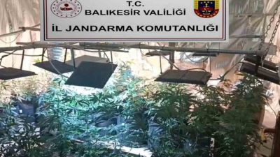 Balıkesir İl Jandarma Komutanlığı ekiplerince, il genelinde uyuşturucu madde üretimi