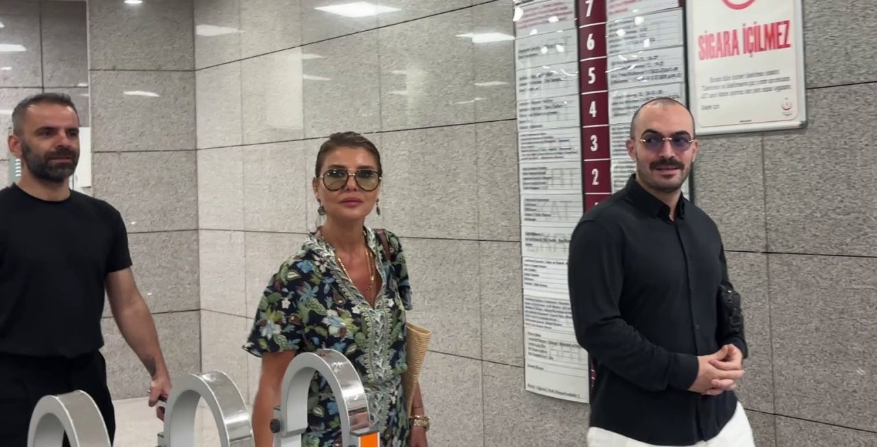 Sanatçı Gülben Ergen “Ahbaplar Suç Örgütü” soruşturması kapsamında ifade vermek