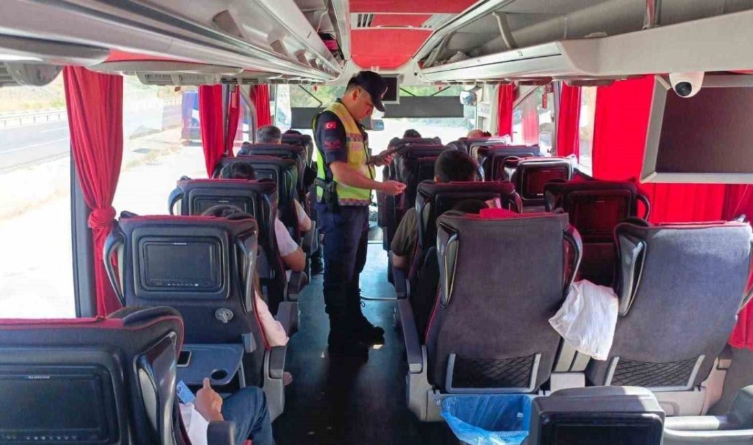 Bilecik İl Jandarma Komutanlığınca gerçekleştirilen uygulamalarda 38 bin 995 TL