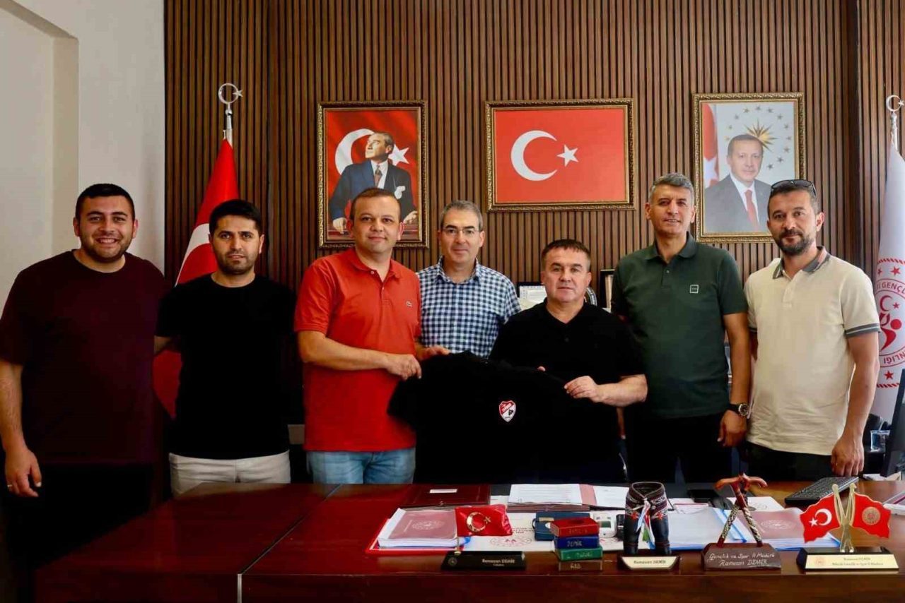 Bilecik’te 2026-2027 futbol sezonu öncesi hakemlik faaliyetleri ve yeni döneme