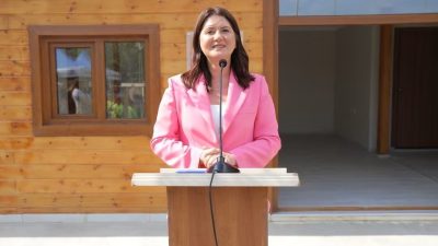 Edirne Belediye Başkanı Filiz Gencan, CHP’den istifa ederek Yeni Parti’ye