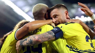 Fenerbahçe, UEFA Şampiyonlar Ligi 2. Eleme Turu ilk maçında Gornik