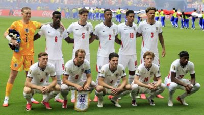 2026 FIFA Dünya Kupası üçüncülük maçında Fransa ile İngiltere mücadele