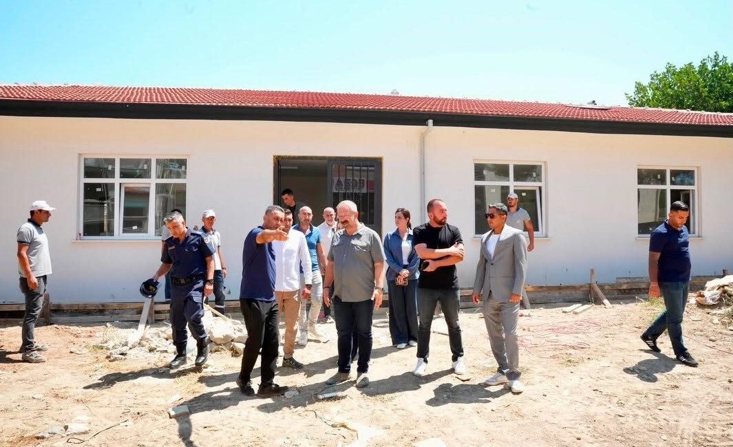 Balıkesir’in Gömeç ilçesinde; Gömeç protokolü, Karaağaç Mahallesi’nde yapımı tamamlanma aşamasına
