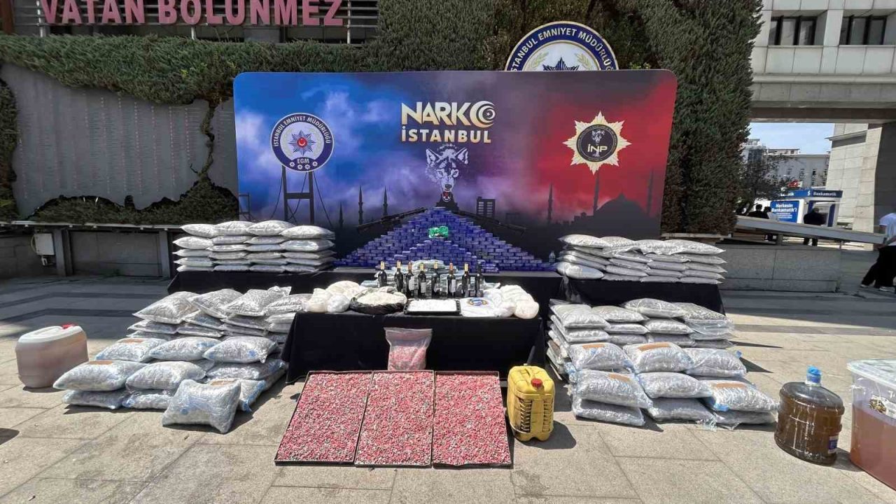 İstanbul’da son iki haftada düzenlenen operasyonlarda ele geçirilen 1 ton