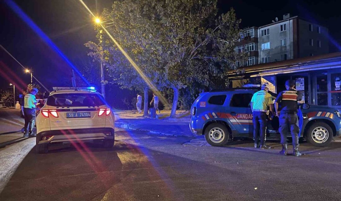 Tekirdağ’ın Marmara Ereğlisi ilçesinde jandarma çevirmesinden kaçan otomobil, nefes kesen