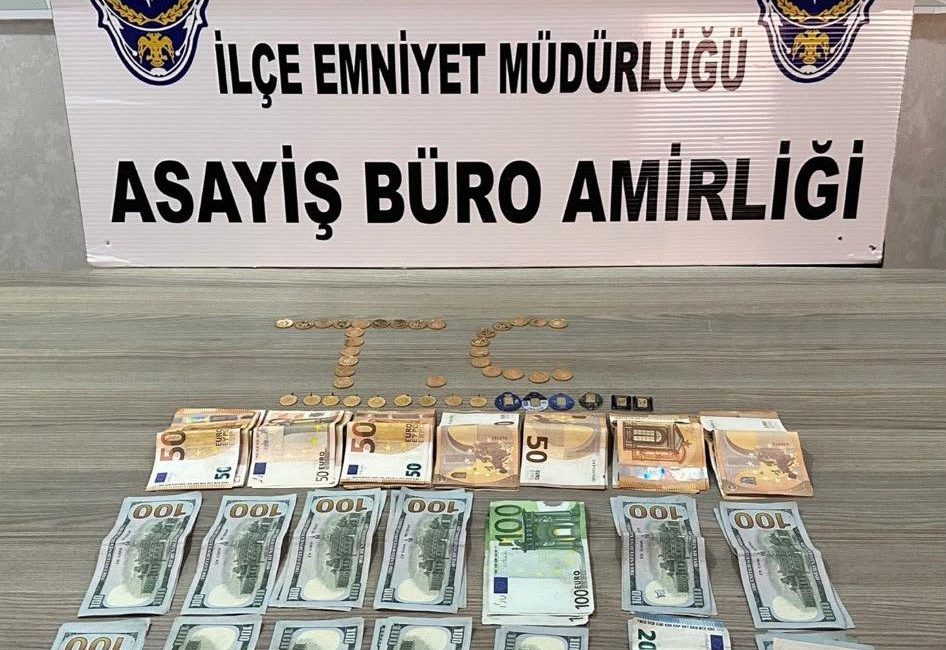 İstanbul Çatalca’da komiser yalanıyla kandırıp mezarlıkta buluştuğu vatandaşın altın ve