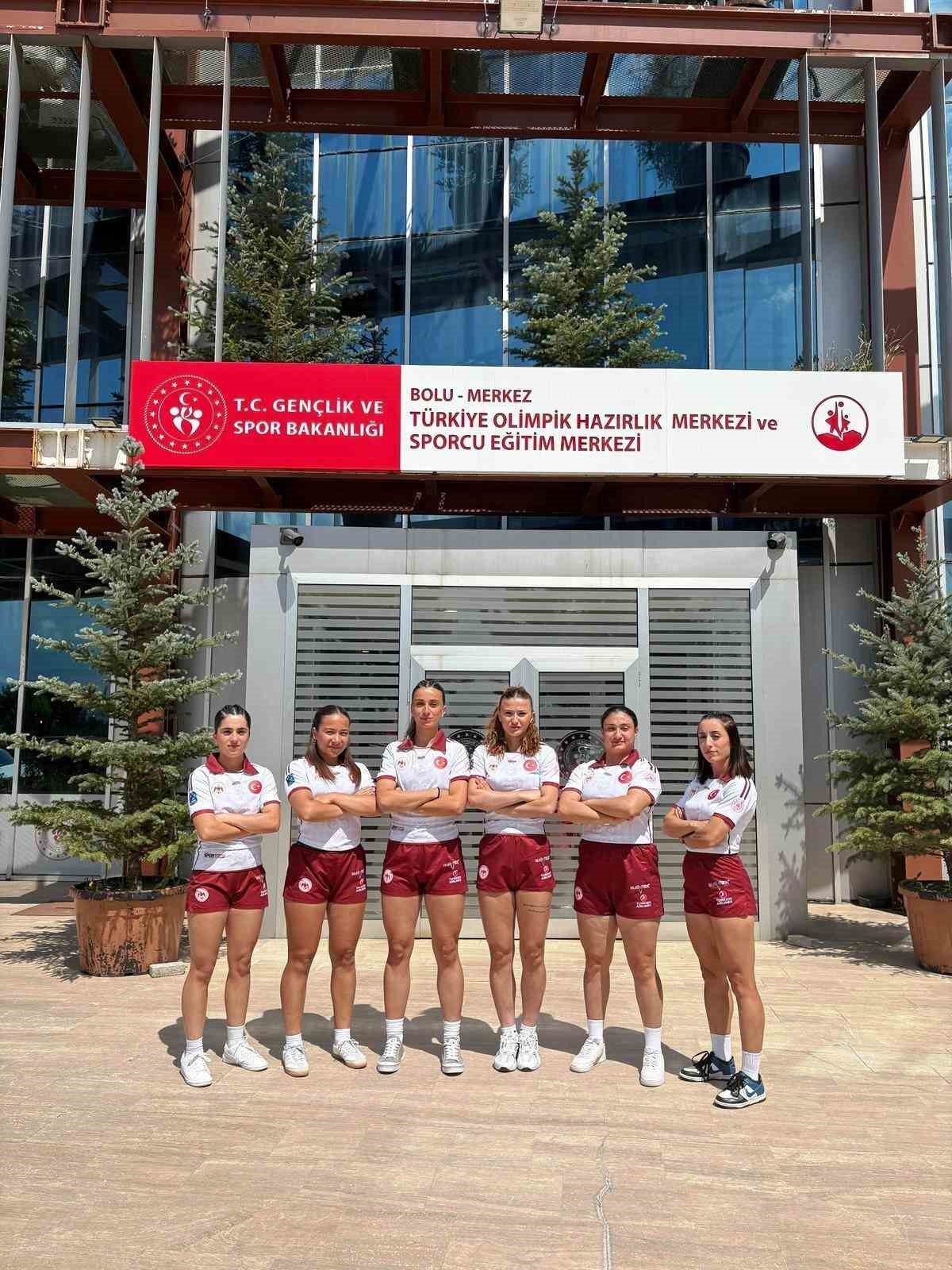 Körfez Gençlerbirliği Spor Kulübünün 6 kadın sporcusu, 7’li Ragbi Kadınlar