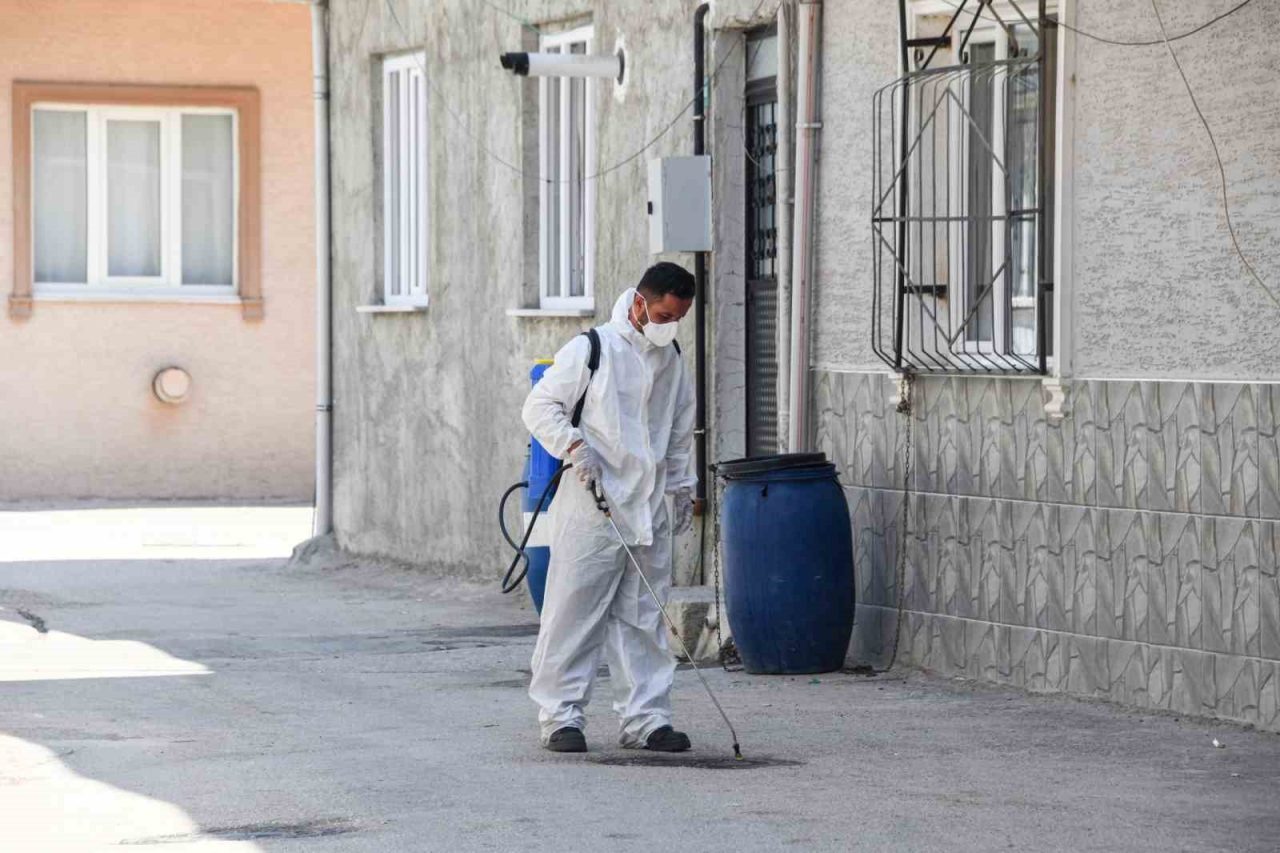 Osmangazi Belediyesi, yaz aylarında artış gösteren haşere ile mücadele kapsamında