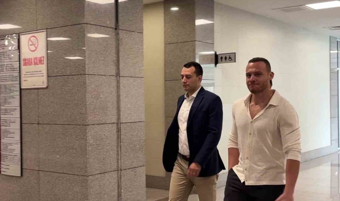 Oyuncu Kerem Bursin’in “Ahbaplar Suç Örgütü” soruşturması kapsamında verdiği ifade