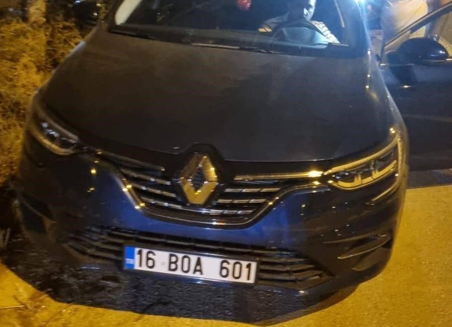 Bilecik’te otomobilin park halindeki başka bir otomobile çarpması sonucu meydana
