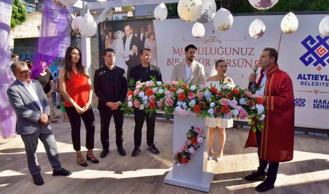 Altıeylül Belediyesi tarafından Sabri Uğur Parkı ve Millet Kıraathanesi içerisinde