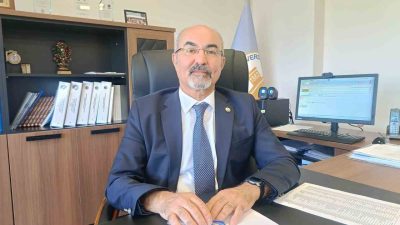 İç Hastalıkları ve Nefroloji Uzmanı Prof. Dr. Sedat Üstündağ, hava