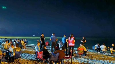 Tekirdağ’da polis ekiplerinin Değirmenaltı kumsalı başta olmak üzere sahil bandında