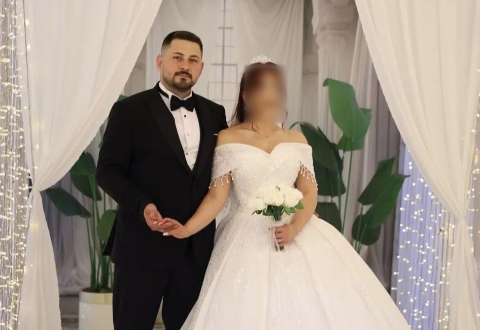 Bursa’nın Mudanya ilçesinde, trafik kazasında yaralanan sürücüye yardım etmek isterken