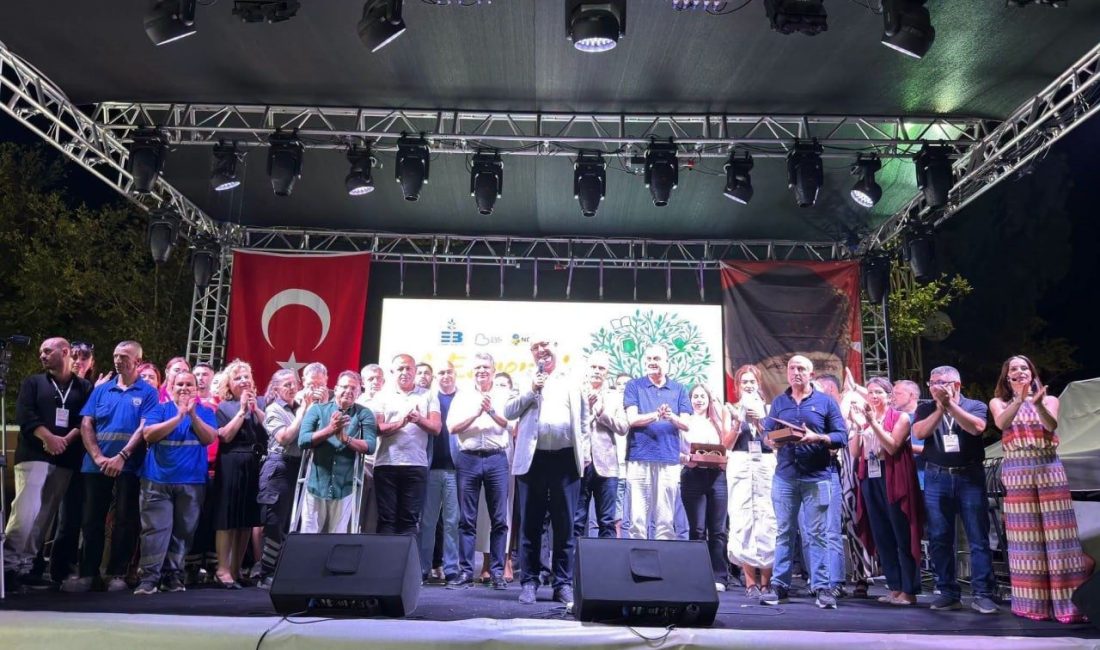 Edremit Belediyesi tarafından “Ölmez Ağacın Gölgesinde Kitap” temasıyla düzenlenen 8.
