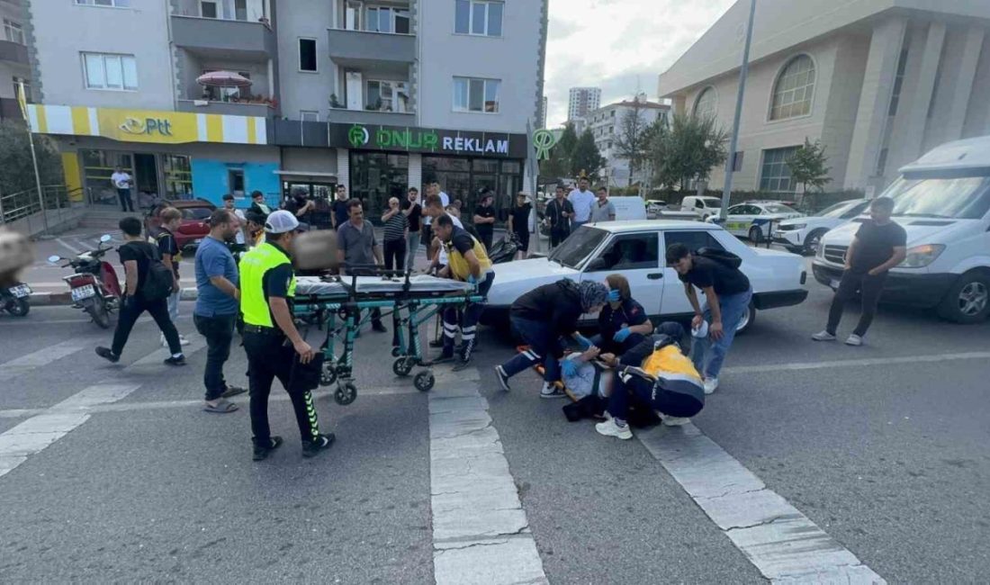 Bilecik’te motosikletin çarptığı yaya yaralanırken, savrulan motosiklet otomobile çarparak durabildi.