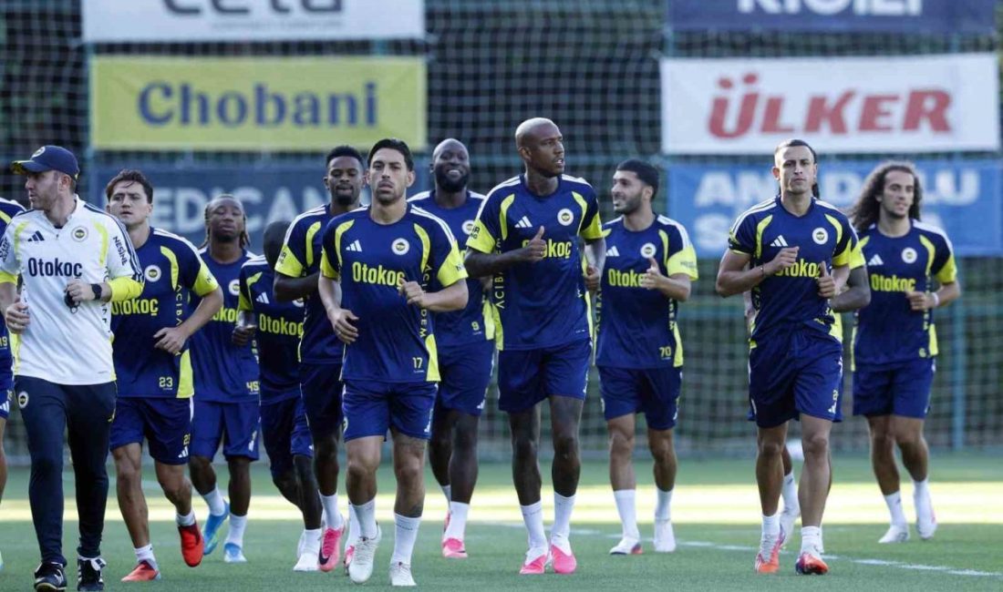 Fenerbahçe, UEFA Şampiyonlar Ligi play-off turu rövanşında Fransız ekibi Lyon
