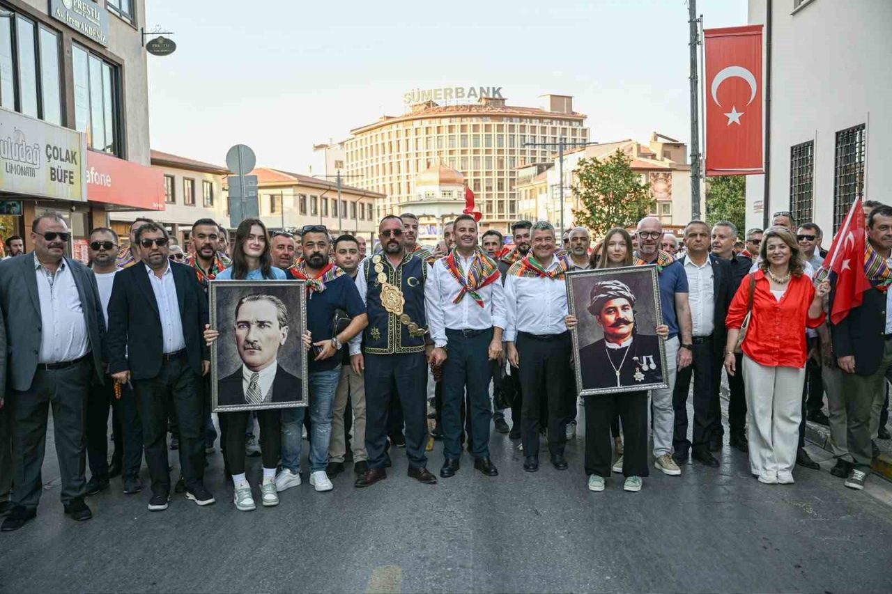 Kurtdereli Mehmet Pehlivan anısına bu yıl 66. kez düzenlenen Geleneksel