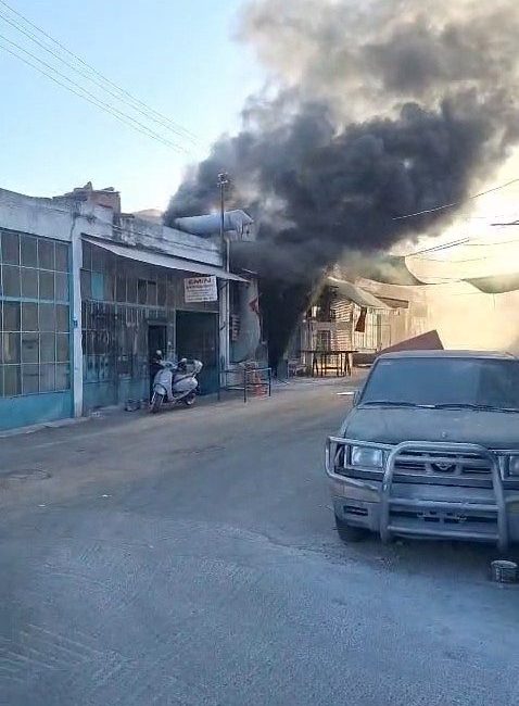 Tekirdağ’ın Süleymanpaşa ilçesinde bulunan Eski Sanayi Sitesi’ndeki kapalı durumdaki cila