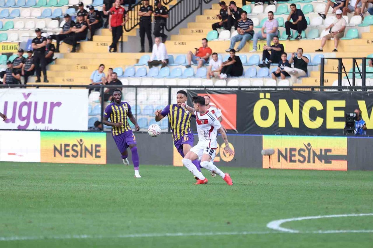 Trendyol Süper Lig’in 2. haftasında Eyüpspor, Gaziantep FK’yı konuk ediyor.