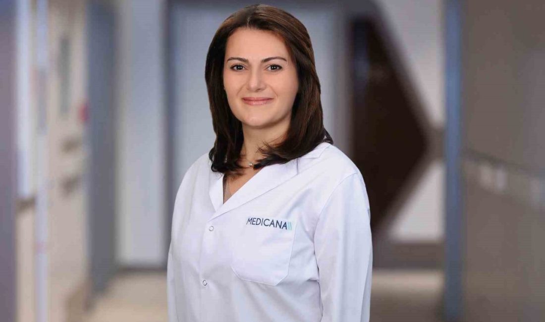 Alzheimer hastalığının yalnızca unutkanlıkla sınırlı olmadığını belirten Nöroloji Uzmanı Dr.