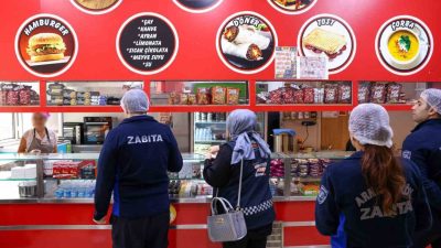 Arnavutköy Belediyesi, öğrencilerin sağlıklı ve güvenli gıdaya ulaşması amacıyla okul