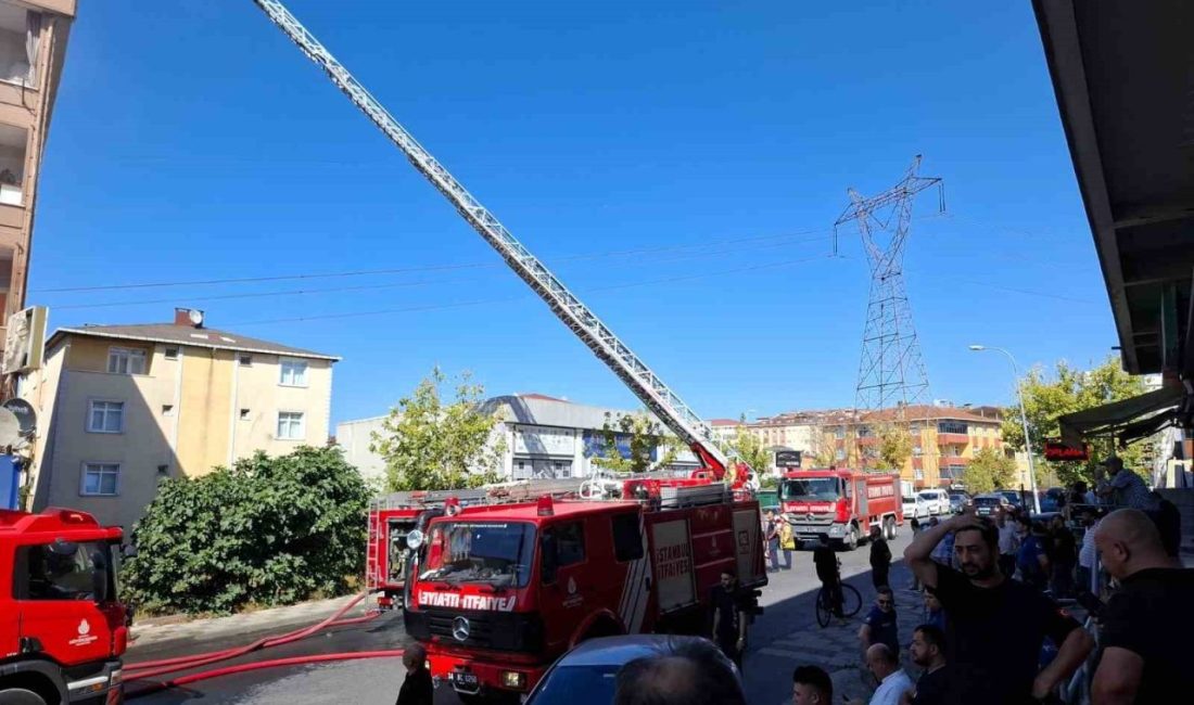 Ataşehir’de 5 katlı bir binanın çatı katında yangın çıktı. Yangının,