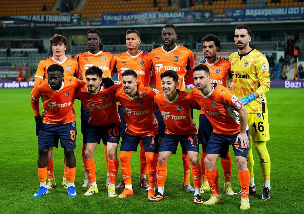 Trendyol Süper Lig’in 4. haftasında Başakşehir, konuk edeceği Galatasaray’ı mağlup