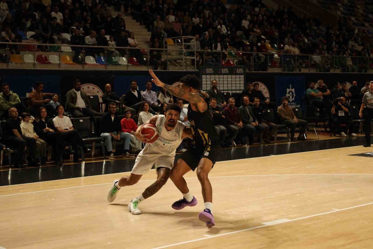 Türkiye Basketbol Süper Ligi’nin ilk haftasında Körfez Basket, konuk ettiği