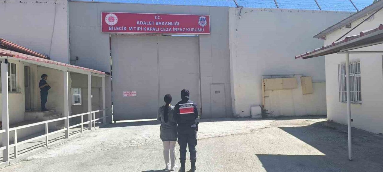 Bilecik’te jandarma tarafından 4 yıl 2 ay hapis cezası bulunan