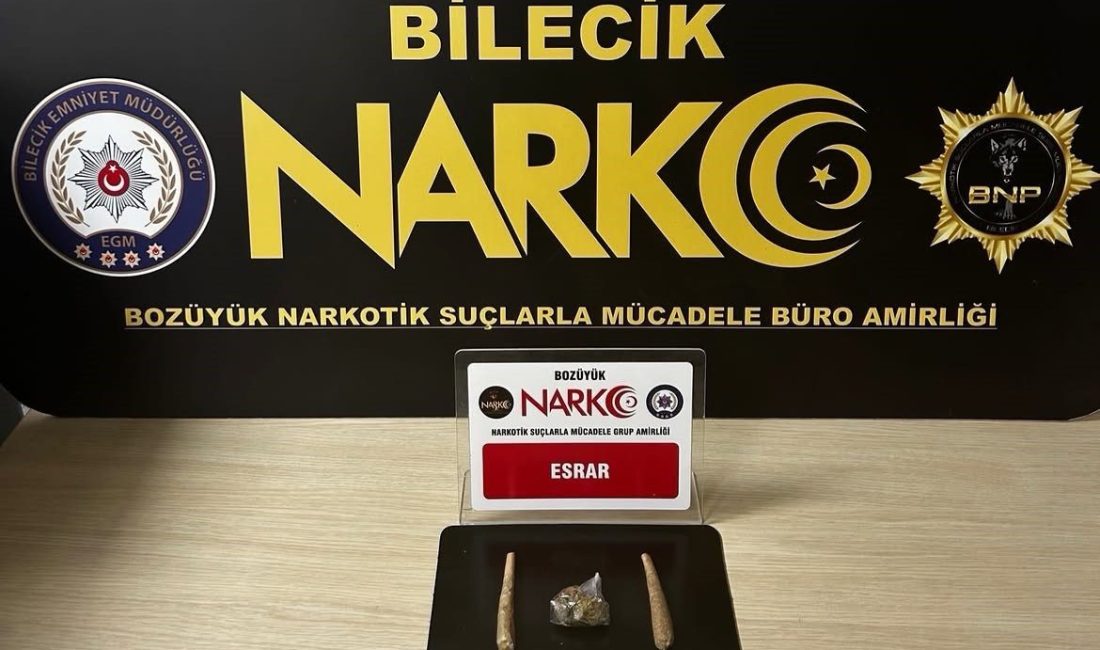 Bilecik’te polis ekiplerin şüphelendiği bir şahsın üzerinden esrar çıktı. Alınan