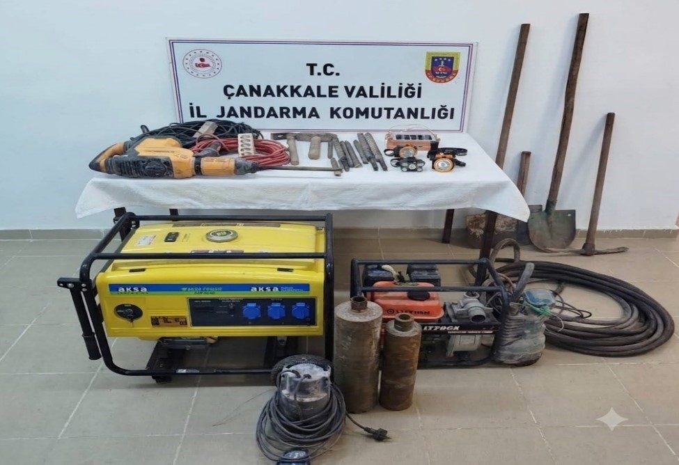 Çanakkale’de jandarma ekiplerince Eceabat ilçesinde kaçakçılık operasyonu gerçekleştirildi. Çanakkale İl