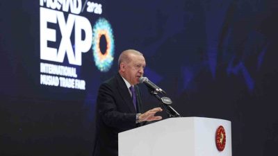 Cumhurbaşkanı Recep Tayyip Erdoğan, “Kendisini seçilmiş zanneden, kendisini diğer tüm