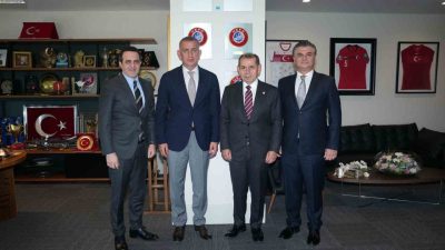 Galatasaray Kulübü Başkanı Dursun Özbek, Türkiye Futbol Federasyonu (TFF) Başkanı