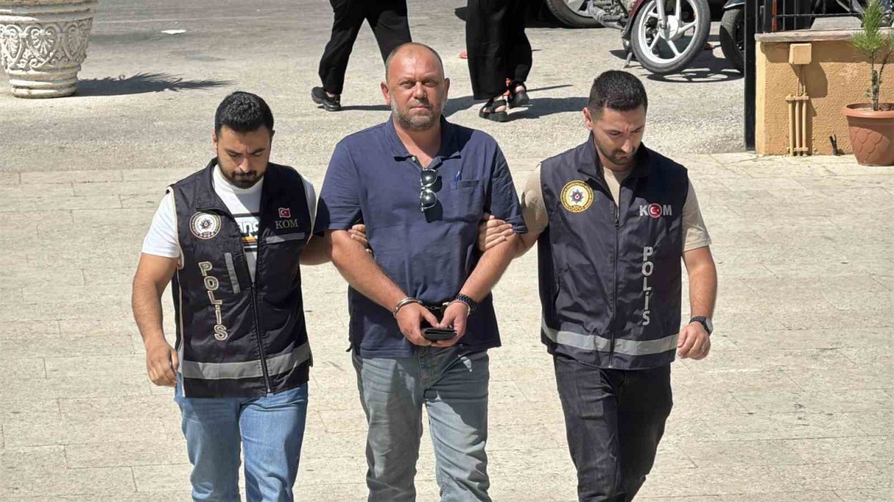 Edirne’de bir müteahhitten 200 bin avro rüşvet istediği iddiasıyla gözaltına